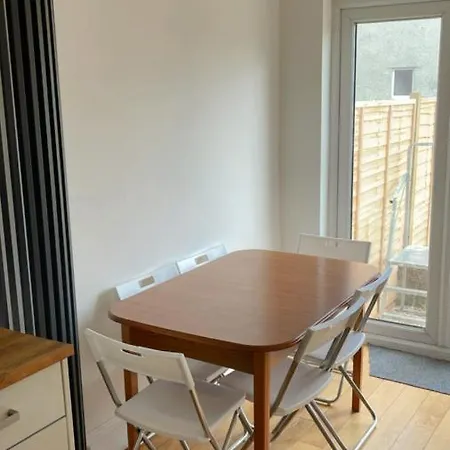 In Gloucester Road 4 Ubytování v soukromí *